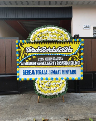 Papan Bunga Duka di Kandawati