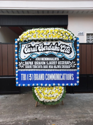 Papan Bunga Duka di Kandawati